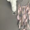 Attrape-rêves soleil gris rose plumes et rubans | marcel méduse